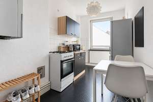 Charmante 3-Zimmer-Wohnung in zentraler Lage mit Balkon – 28215 Regensburger Straße, Bremen – Vorschaubild 9