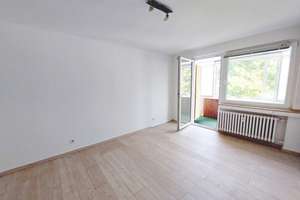 Helle 3-Zi-Wohnung mit 2 Balkonen in zentraler, grüner Lage von Köln Nippes.  – Die vollständige Adresse der Immobilie erhältst du vom Anbieter., 50733 Nippes (Ortsteil), Köln – Vorschaubild 2
