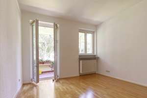 Mainz Oberstadt # großzügige 5 Zimmerwohnung im 1. Obergeschoss # Einbauküche # Gartenanteil – Am Stiftswingert 13, 55131 Oberstadt, Mainz – Vorschaubild 13