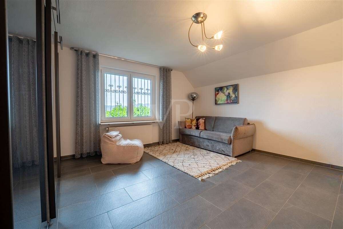 Immobilie in Boppard - Modernisiertes Einfamilienhaus in Höhenlage mit fantastischem Blick über das Mittelrheintal - Bild 15