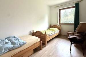 Großzügiges Haus mit 3 bezugsfreien Wohnungen – ideal als Mehrgenerationenhaus. Top Zustand. – Die vollständige Adresse der Immobilie erhältst du vom Anbieter., 13125 Buch, Berlin – Vorschaubild 37