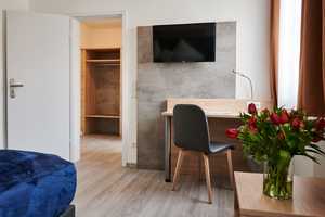 Restaurant + Biergarten + Hotel – München – Vorschaubild 3