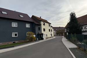 Geräumiges Einfamilienhaus mit viel Potenzial in Schwallungen – 191 m² Wohnfläche – Seegraben 2a, 98590 Schwallungen – Vorschaubild 3