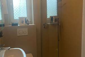 2 Zi. Altbau-Whg. mit Balkon in Düsseldorf Pempelfort an Einzelperson für 6-12 Monate zur Untermiete – Fischerstrasse 53, 40477 Pempelfort, Düsseldorf – Vorschaubild 10