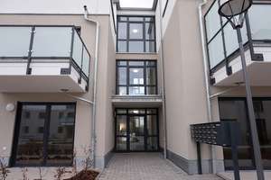 2 Zimmer mit Terrasse zum Innenhof!! Moderne Neubau-Ausstattung, großer Wohn-/Essbereich, TG-Platz – 63165 Mühlheim am Main – Vorschaubild 13