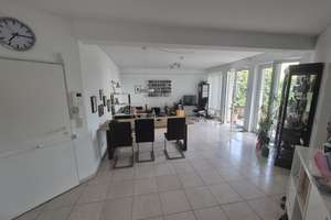 Beuel - am Rhein - helle u. elegante 2-2,5 Zi. Whng mit gr. Balkon, Einbauküche u. Wintergarten – Die vollständige Adresse der Immobilie erhältst du vom Anbieter., 53225 Beuel-Mitte, Bonn – Vorschaubild 5