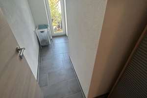     Exklusiv modernisiertes Zweifamilienhaus mit großem Baulandgrundstück und Ausbaupotenzial – Bauernstraße 25, 86561 Aresing – Vorschaubild 9