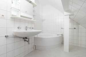 Lichtdurchflutete DG-Maisonette mit sonniger Dachterrasse – Berlin – Vorschaubild 19