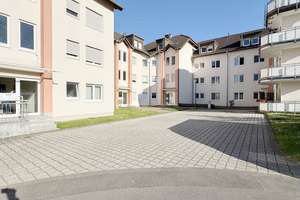 Helle, barrierefreie 2-Zimmer-Eigentumswohnung mit Balkon und Tiefgaragenstellplatz in guter Lage