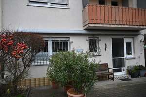 Gepflegtes Mehrfamilienhaus mit 3 Wohneinheiten und einer kleinen Souterraineinheit – Die vollständige Adresse der Immobilie erhältst du vom Anbieter., 68199 Neckarau, Mannheim – Vorschaubild 3