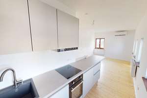 Erstbezug nach hochwertiger Sanierung – Exklusive 2-Raum-Dachgeschosswohnung in der Dethardingstraße – Dethardingstr. 11, 18057 Hansaviertel, Rostock – Vorschaubild 3