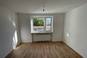 Attraktive 3-Zimmer-Balkon-Wohnung in München komplett Sanierung 2022 – Korbinianstraße 48, 80807 Milbertshofen, München – Vorschaubild 6