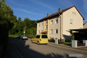 Aufgeteiltes 4-Mehrfamilienhaus direkt am Vogelschutzpark in Schwabach – Die vollständige Adresse der Immobilie erhältst du vom Anbieter., 91126 Forsthof, Schwabach – Vorschaubild 2
