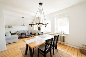 Historischer Landhauscharme trifft moderne Wohnqualität – Zweifamilienhaus mit Tiny House – Die vollständige Adresse der Immobilie erhältst du vom Anbieter., 32049 Herford – Vorschaubild 2