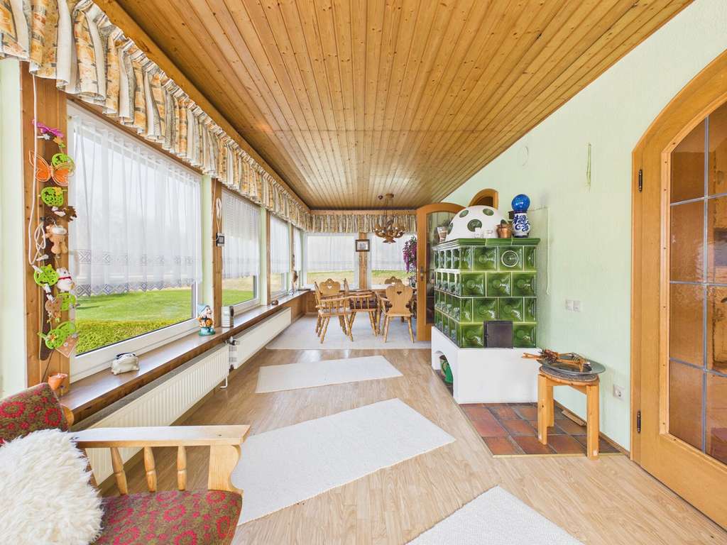 Immobilie in Tiefenbach - Haus mit Substanz und Raum für individuelle Neugestaltung - Bild 4