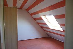 Von PRIVAT in Willich-Schiefbahn : DHH auf 755qm Grundstück incl. 100qm Halle und ca. 400qm Bauland  – Tupsheide 75, 47877 Willich – Vorschaubild 22