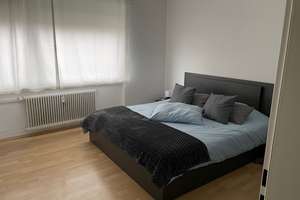 Vollständig renovierte 2-Raum-Wohnung mit Balkon und Einbauküche in Bielefeld – Josef-Köllner-Straße 16, 33613 Schildesche, Bielefeld – Vorschaubild 4