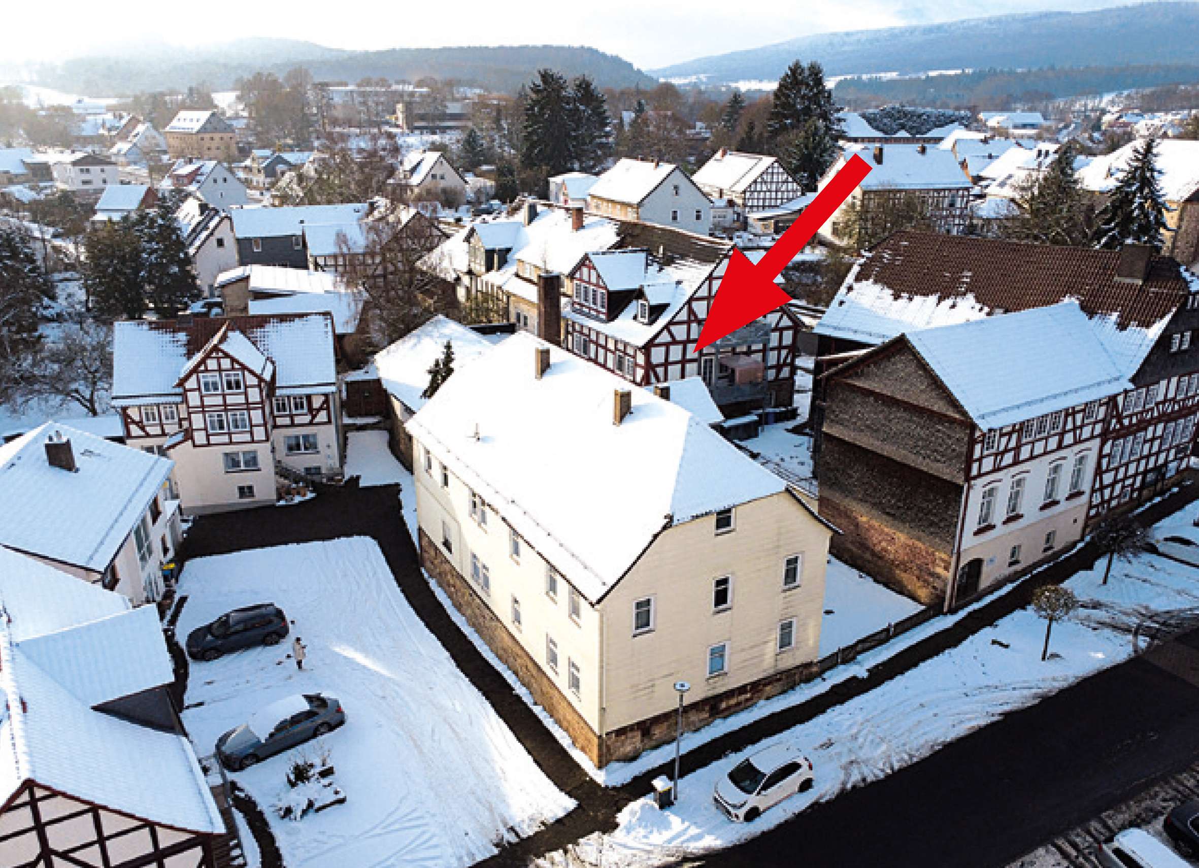 Mehrfamilienhaus mit 3 WE im Zentrum von Jesberg - leerstehend, Schwalm Eder Kreis – Bild 1