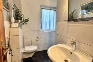Neuwertiges Einfamilienhaus mit A+ Energieeffizienz in Berlin-Grünau – 5 Zimmer & Gartenidylle – Finkenschlag 1-17, 12527 Berlin – Vorschaubild 12