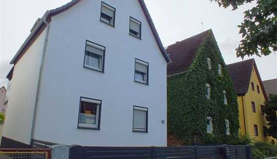 Bild von Vermietetes 2-3 Familienhaus in Rüsselsheim mit ca. 397m² Grund und ca. 145m² Wohnfläche
