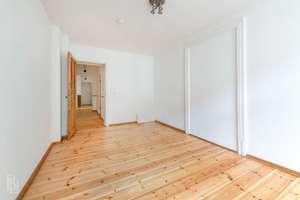 Helle 2‑Zimmer-Wohnung in ruhiger Lage – 70 m² Wohnkomfort – Die vollständige Adresse der Immobilie erhältst du vom Anbieter., 10589 Charlottenburg, Berlin – Vorschaubild 3