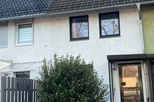 Reihenmittelhaus in guter Lage in Sarstedt ! Provisionsfrei !!! – Hildesheimer Str. 96, 31157 Hildesheim (Kreis) – Vorschaubild 1