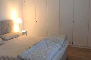 Villa im Zooviertel bietet 1. OG mit Parkett, EBK und großem Südbalkon zum Garten + Tiefgarage – Bristoler Str. 0, 30175 Zoo, Hannover – Vorschaubild 5