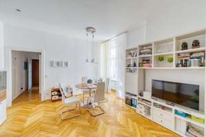 Berlin-Friedenau - sehr gepflegte 2-Zimmer-Erdgeschoss in ruhiger Hoflage – Die vollständige Adresse der Immobilie erhältst du vom Anbieter., 12161 Friedenau, Berlin – Vorschaubild 2