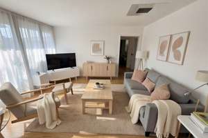 BIETERVERFAHREN: Barrierefreie+hochwertige 3 Zi.-Wohnung mit umlaufender Dachterrasse in bester Lage