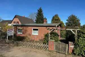 *** Klein, aber mein und Potenzial für eine weitere Bebauung *** – Alte Dorfstraße 78, 21444 Harburg (Kreis) – Vorschaubild 1