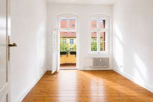 Bezugsfrei ! Liebevoll renovierte 3-Zimmer-Wohnung mit Süd-West-Balkon zw. Spree & Mierendorffplatz – Die vollständige Adresse der Immobilie erhältst du vom Anbieter., 10589 Charlottenburg, Berlin – Vorschaubild 5