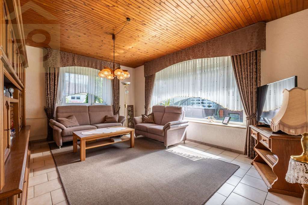 Immobilie in Weyhausen - Einfamilienhaus in Weyhausen! Meine Immobilie = Mein Makler! - Bild 3