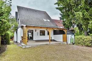 Freistehendes EFH in Lübars mit 2 Terrassen, Kamin und viel Potenzial in ruhiger 2. Reihe