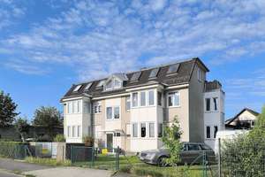 ++ TAUNUSVIERTEL ++ KLEIN-FEIN-MEIN ++ HERRLICHER GRÜNBLICK ++ SCHÖNER  GRUNDRISS ++ LOGGIA ++ – Braunfelsstraße 78, 12309 Lichtenrade, Berlin – Vorschaubild 4