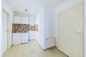 1-Zimmer Appartement mit schöner Terrasse, Gartenstück in beliebter Wohngegend – Thujaweg 11, 76149 Karlsruhe – Vorschaubild 5