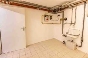 Seltene Gelegenheit - Reiheneckhaus mit Lift und Tiefgaragenstellplatz – München – Vorschaubild 42