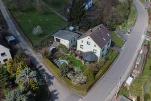 Tolles Wohnhaus mit Garten für die ganze Familie – Die vollständige Adresse der Immobilie erhältst du vom Anbieter., 9217 Burgstädt – Vorschaubild 3