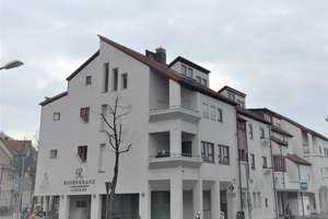 Tolle 2-Zimmer-DG Wohnung mit Balkon im Zentrum von Pfullingen – Zeppelinstraße 1, 72793 Pfullingen – Vorschaubild 1