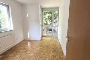 **Erstbezug nach Renovierung**    + Einfamilienhaus in Würzburg-Versbach + – Die vollständige Adresse der Immobilie erhältst du vom Anbieter., 97078 Versbach, Würzburg – Vorschaubild 8