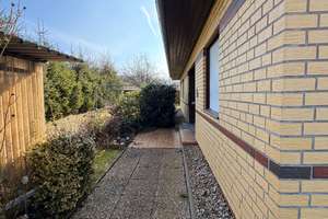 Ihr neues Zuhause mit Weitblick – Bungalow in ruhiger Lage von Rosenberg – Die vollständige Adresse der Immobilie erhältst du vom Anbieter., 74749 Rosenberg – Vorschaubild 2