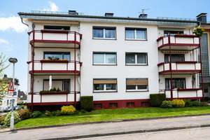 Charmante 3-Zimmerwohnung mit Balkon in Solingen-Wald – Die vollständige Adresse der Immobilie erhältst du vom Anbieter., 42719 Wald, Solingen – Vorschaubild 3