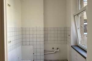 Helle bezugsfreie 1-Zimmer Altbauwohnung in der Nähe vom Schlosse Charlottenburg (provisionsfrei) – Mindener Straße 3, 10589 Charlottenburg, Berlin – Vorschaubild 3