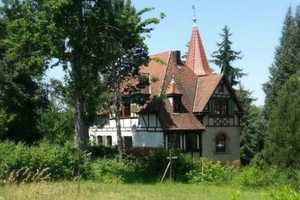 Romantische Villa mit herrlichem Grundstück am Stadtrand von Heilbronn! – Heilbronn – Vorschaubild 1