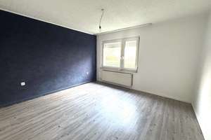 Großzügige 4-Zimmer-Erdgeschosswohnung mit Gäste-WC und Abstellraum – An der Friedweide 4, 45899 Horst, Gelsenkirchen – Vorschaubild 2