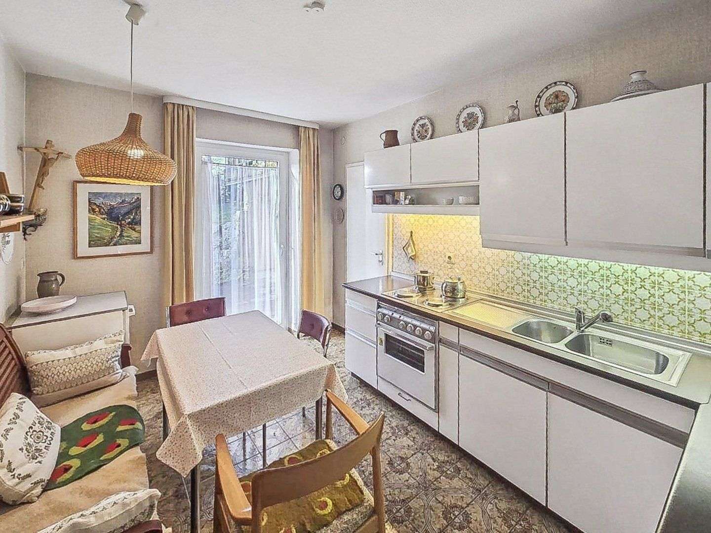 Immobilie in Schöntal - Großzügig geschnittene 3-Zimmer-Eigentumswohnung in reizvoller Umgebung - Bild 4