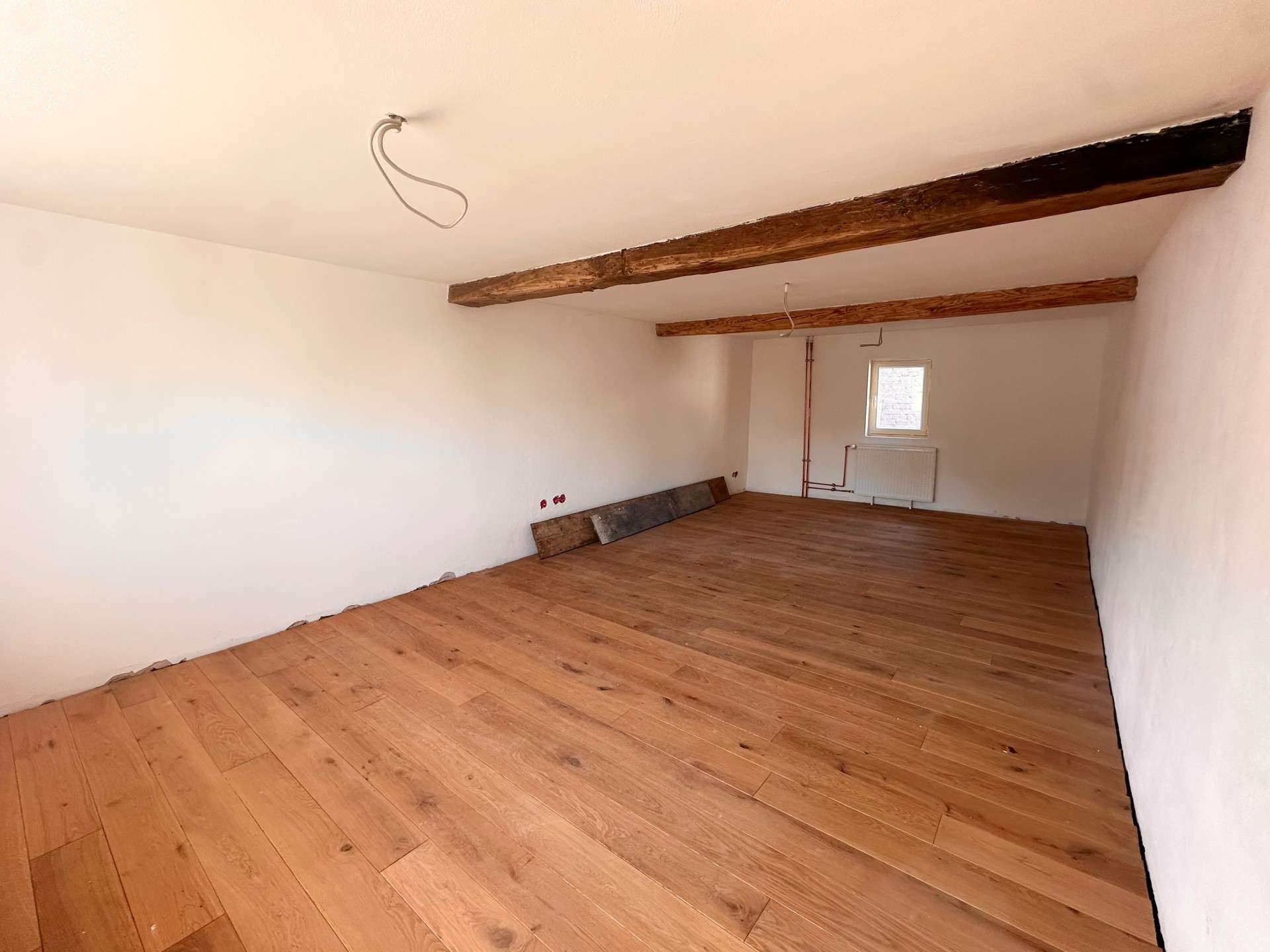Immobilie in Maxsain - Historisches Fachwerk trifft moderne Technik – mit Ausbaureserve in der Scheune - Bild 9