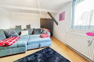 Mit dieser Anzeige könnte der Weg zum Hausbesitzer inkl. Einliegerwohnung für Sie beginnen! – Ludwigsburg (Kreis) – Vorschaubild 18