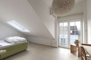 ** Vor den Toren Frankfurts - Exklusive Doppelhaushälfte mit neuer Luxus-EBK, Wall-Box & Garage! ** – Heinrich-Heine-Straße 12, 63303 Dreieich – Vorschaubild 17