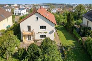 Einfamilienhaus mit Charme und großem Grundstück – Die vollständige Adresse der Immobilie erhältst du vom Anbieter., 85072 Eichstätt – Vorschaubild 4
