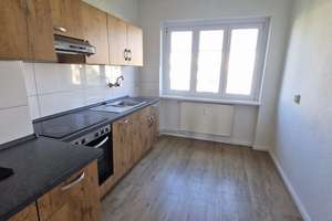 Hell, freundlich und gemütlich - Balkon und Einbauküche inklusive! – Luxemburgstraße 23, 39114 Cracau, Magdeburg – Vorschaubild 4